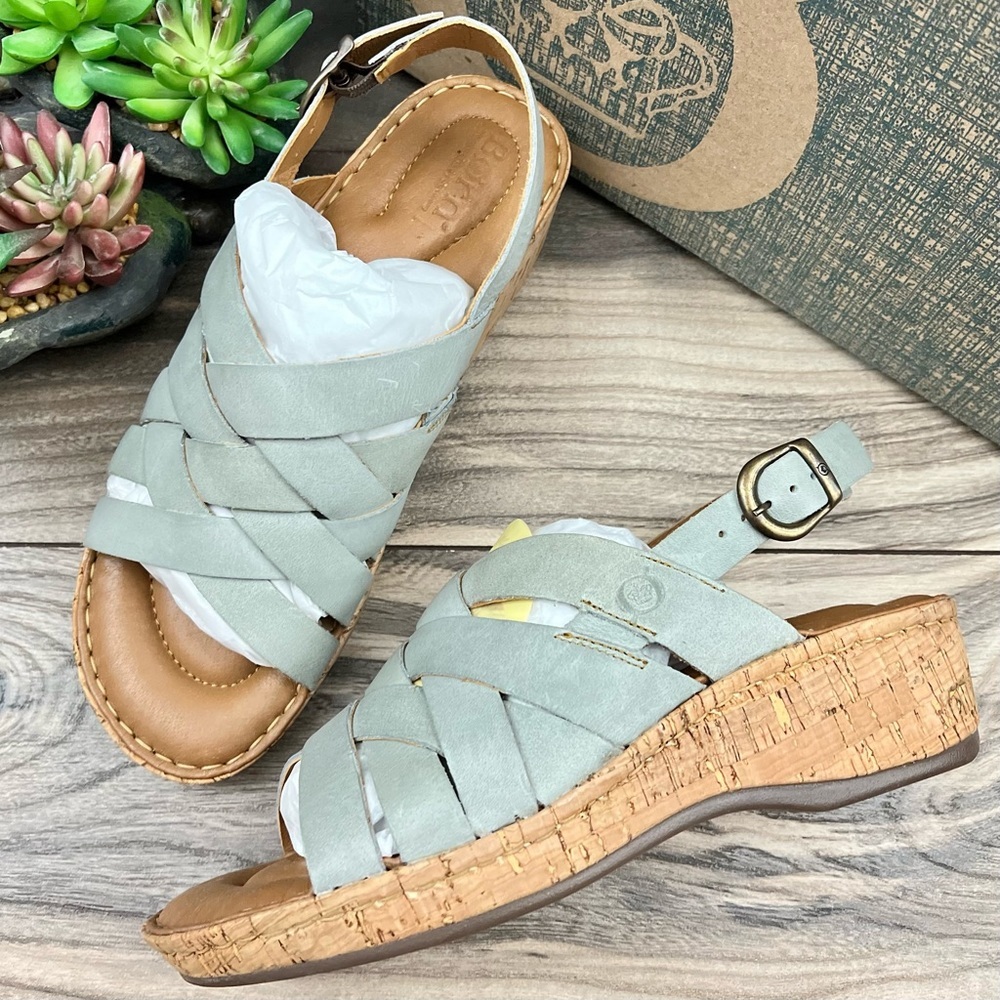 NIB Born Laila Strappy Slingback Wedge Leather Sandal Light Blue 8M 39